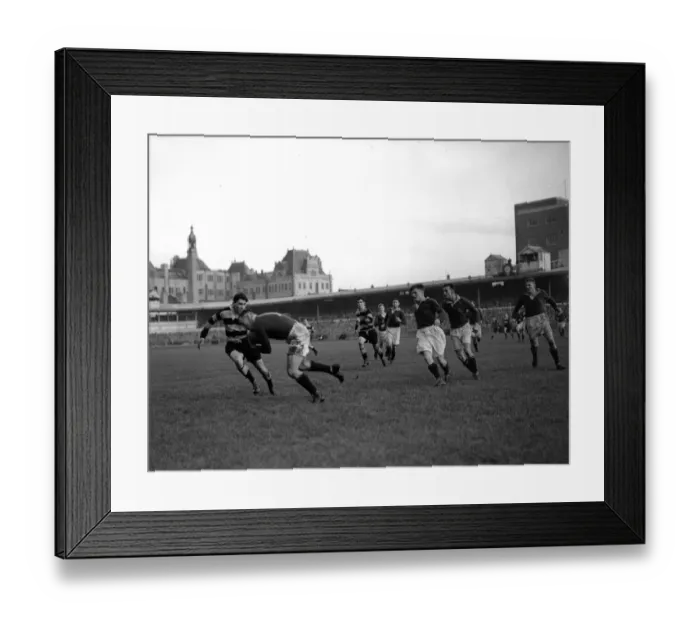 Framed Print : Action from the Cardiff v South Africa at Cardiff Arms Park Framed Print : Action from the Cardiff v South Africa at Cardiff Arms Park