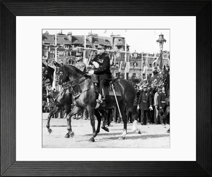 Framed Print : Marshells Foch (left) and Joffre seen here leading the victory parade in Paris Framed Print : Marshells Foch (left) and Joffre seen here leading the victory parade in Paris