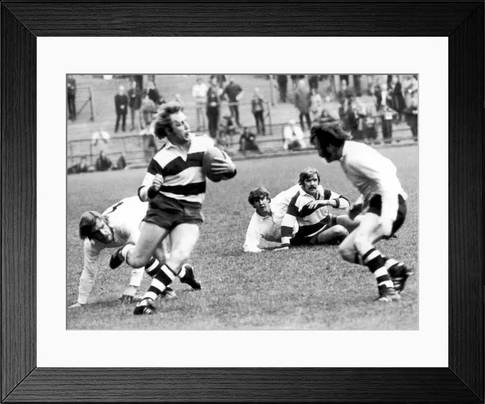 Framed Print : David Duckham seen here in action for Coventry against Bristol Coventry went on to Framed Print : David Duckham seen here in action for Coventry against Bristol Coventry went on to