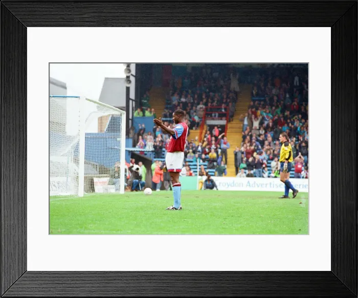 Framed Print : Wimbledon 2-3 Aston Villa, league match at Plough Lane, Saturday 3rd October 1992 Framed Print : Wimbledon 2-3 Aston Villa, league match at Plough Lane, Saturday 3rd October 1992