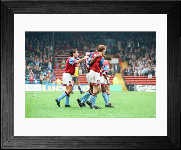 Framed Print : Wimbledon 2-3 Aston Villa, league match at Plough Lane, Saturday 3rd October 1992 Framed Print : Wimbledon 2-3 Aston Villa, league match at Plough Lane, Saturday 3rd October 1992