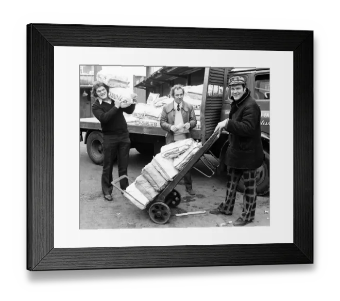 Framed Print : Fran Cotton, Englands newly appointed Captain seen he helping his Coventry team mate Framed Print : Fran Cotton, Englands newly appointed Captain seen he helping his Coventry team mate
