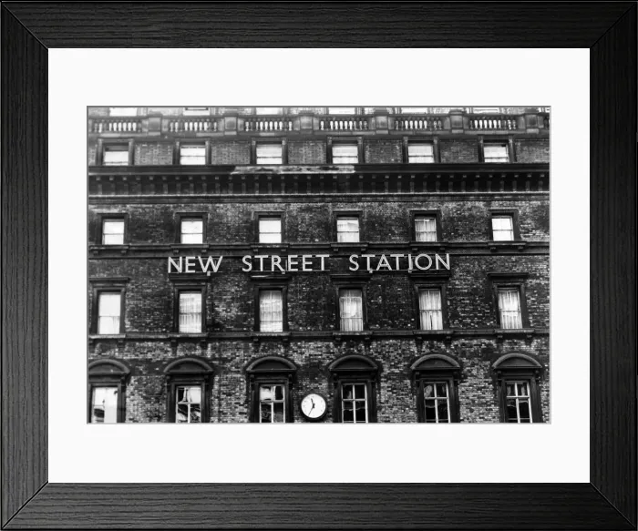 Framed Print : Exterior view of Birmingham New Street Railway Station, West Midlands. circa 1960 Framed Print : Exterior view of Birmingham New Street Railway Station, West Midlands. circa 1960