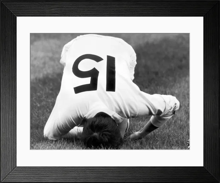 Framed Print : Five Nations Championship England v Wales 15th January 1972 Framed Print : Five Nations Championship England v Wales 15th January 1972