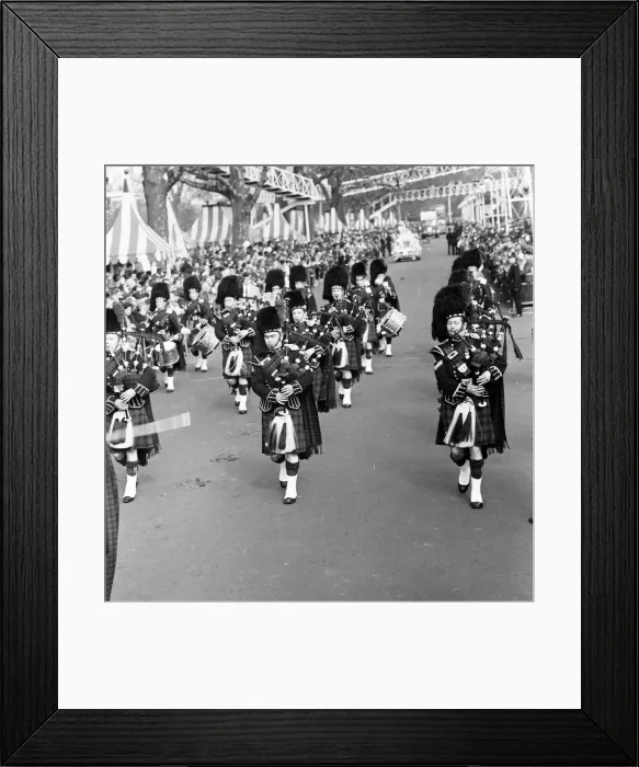 Framed Print : London Easter Parade at Battersea Park Festival Gardens, 11th April 1971