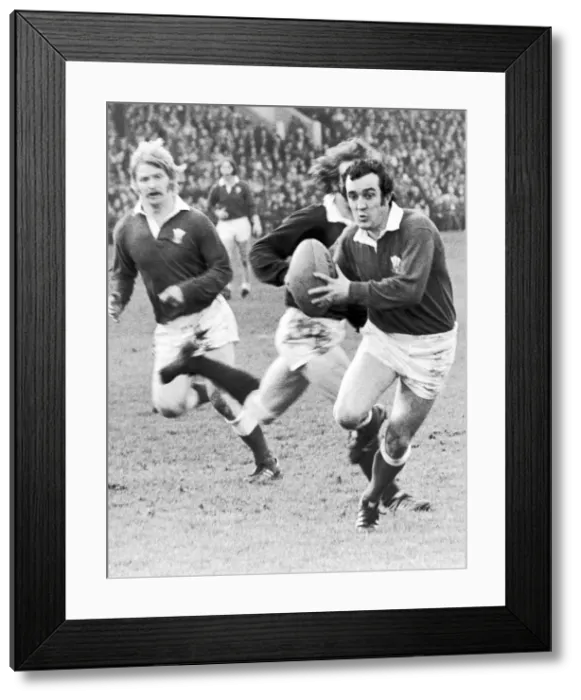 Framed Print : Five Nations Championship Scotland v Wales 19th March 1977