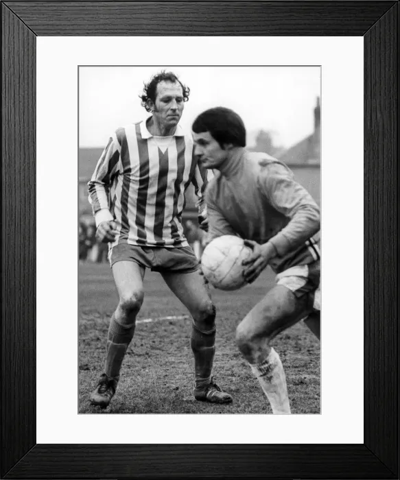 Framed Print : Nuneaton Borough v Yeovil Town. 21st February 1976. Borough striker Tony Jacques Framed Print : Nuneaton Borough v Yeovil Town. 21st February 1976. Borough striker Tony Jacques