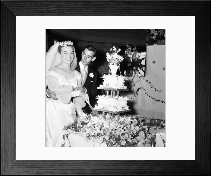 Framed Print : Shirley Eaton, TV and Film Actress aged 21, wedding to Colin Lenton Rowe aged 27 Framed Print : Shirley Eaton, TV and Film Actress aged 21, wedding to Colin Lenton Rowe aged 27