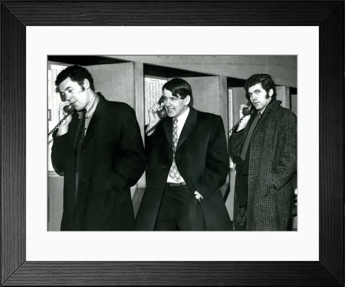 Framed Print : Scotland Rugby January 1973 A farewell on the phone in Edinburgh then off to Paris Framed Print : Scotland Rugby January 1973 A farewell on the phone in Edinburgh then off to Paris
