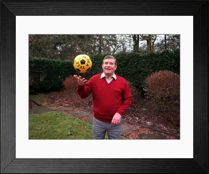 Framed Print : SAMMY REID EX FOOTBALL PLAYER WHO SCORED THE GOAL FOR BERWICK RANGERS THAT KNOCKED OUT Framed Print : SAMMY REID EX FOOTBALL PLAYER WHO SCORED THE GOAL FOR BERWICK RANGERS THAT KNOCKED OUT