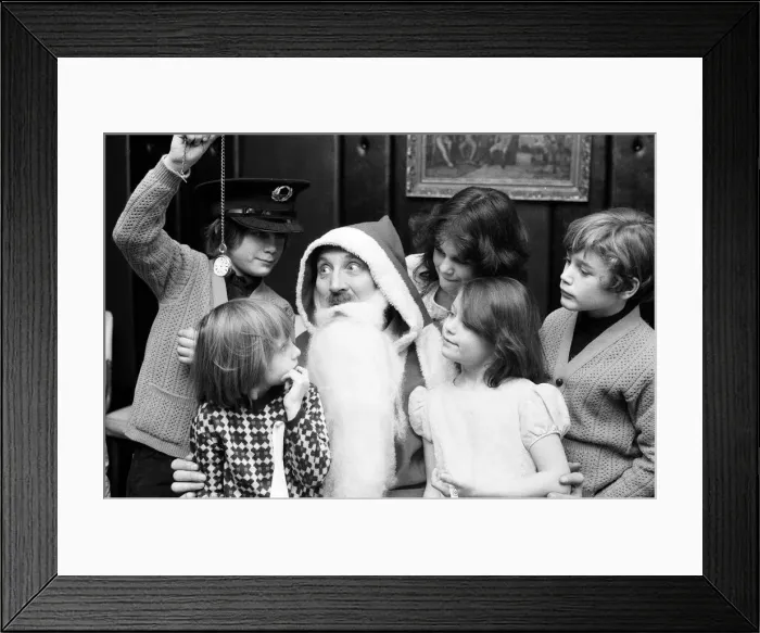 Framed Print : Stephen Lewis actor a. k. a. Inspector Cyril Blakey Framed Print : Stephen Lewis actor a. k. a. Inspector Cyril Blakey