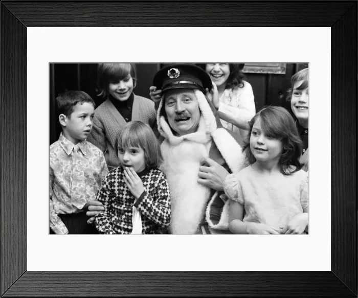 Framed Print : Stephen Lewis actor a. k. a. Inspector Cyril Blakey Framed Print : Stephen Lewis actor a. k. a. Inspector Cyril Blakey