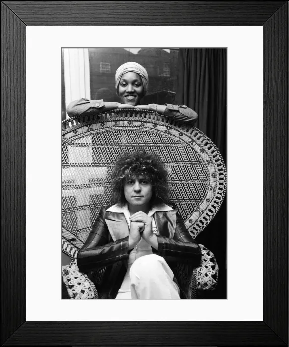 Framed Print : Marc Bolan with girlfriend Gloria Jones and their baby son Framed Print : Marc Bolan with girlfriend Gloria Jones and their baby son