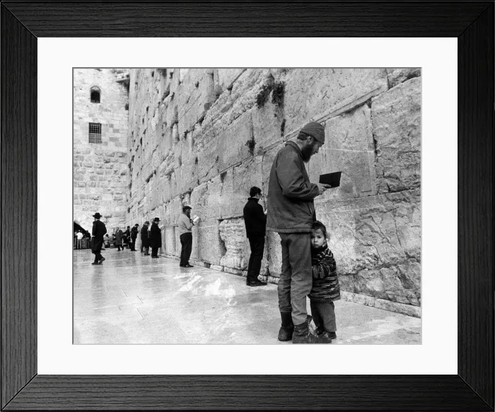 Framed Print : Jewish Pilgrims at the Wailing Wall. 25th December 1969 Framed Print : Jewish Pilgrims at the Wailing Wall. 25th December 1969