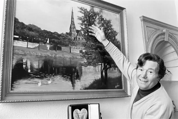 Reg Varney, actor and painter, with one of his favourite works