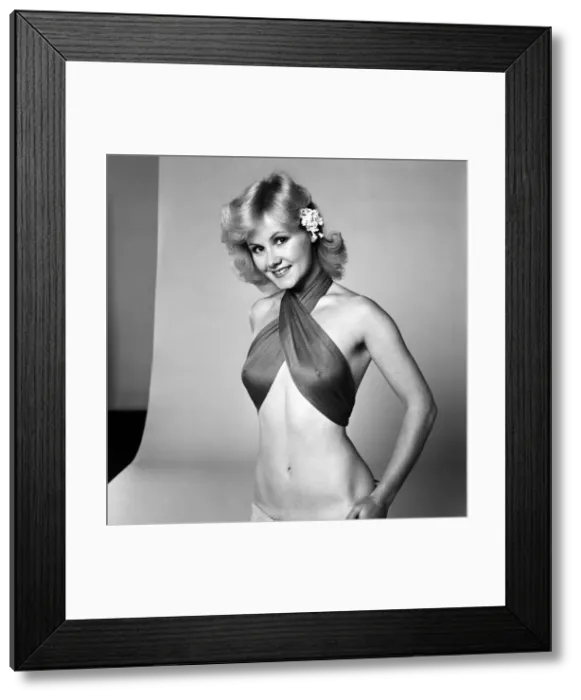 Framed Print : Sue Upton, model and actress, 5th September 1978 Framed Print : Sue Upton, model and actress, 5th September 1978