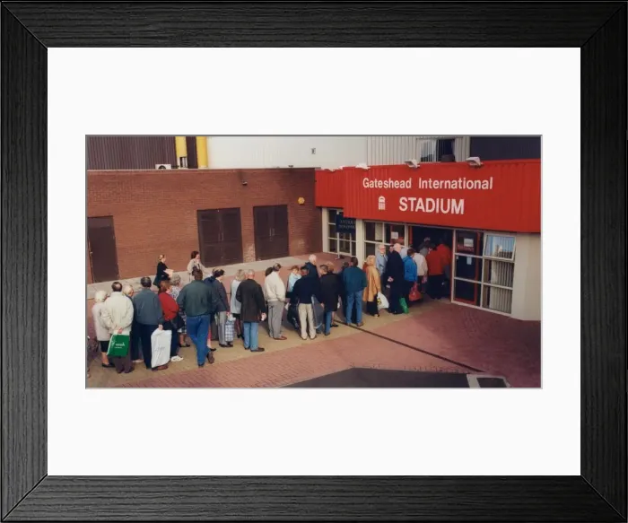 Framed Print : The television programme the Antiques Roadshow is filmed at Gateshead International Framed Print : The television programme the Antiques Roadshow is filmed at Gateshead International