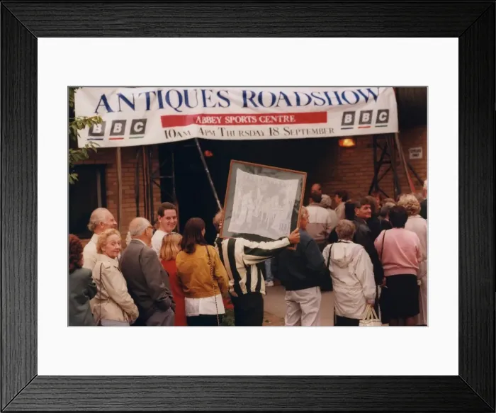 Framed Print : The television programme the Antiques Roadshow is filmed at Abbey Sports Centre in County Framed Print : The television programme the Antiques Roadshow is filmed at Abbey Sports Centre in County