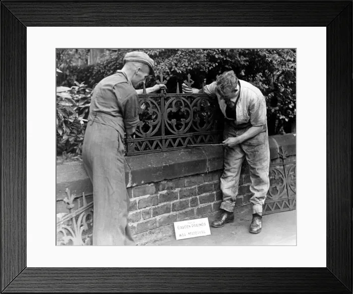 Framed Print : A hundred household in Oakhurst Terrace, Benton gave up their garden railings to help Framed Print : A hundred household in Oakhurst Terrace, Benton gave up their garden railings to help