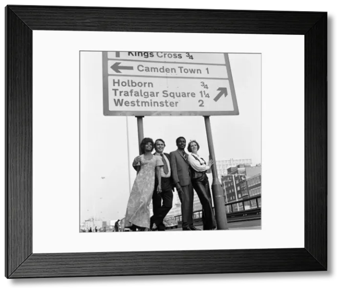 Framed Print : Love Thy Neighbour, cast members of British sitcom, produced by Thames Television for Framed Print : Love Thy Neighbour, cast members of British sitcom, produced by Thames Television for