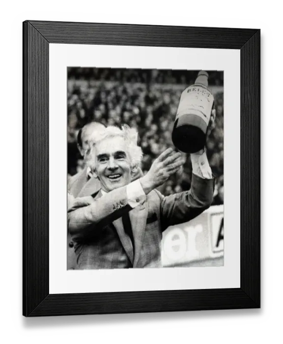 Framed Print : Cardiff City Manager Jimmy Andrews, celebrates his Third Division Manager of the Month