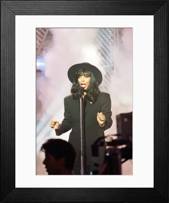 Framed Print : Donna Summer, performing on BBCs Top of The Pops, 1st March 1989 Framed Print : Donna Summer, performing on BBCs Top of The Pops, 1st March 1989