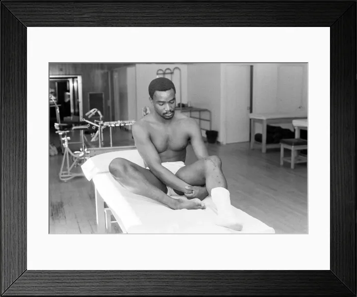 Framed Print : Laurie Cunningham pictured on medical table the Bernabeu Stadium Framed Print : Laurie Cunningham pictured on medical table the Bernabeu Stadium