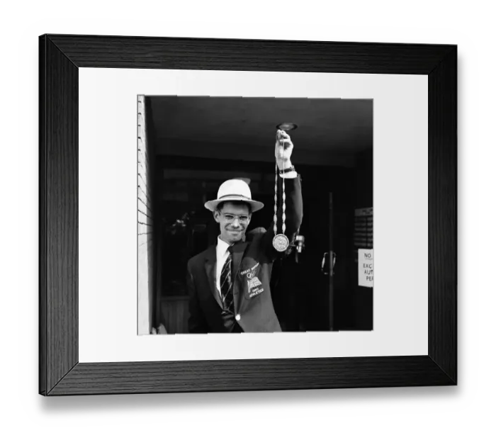 Framed Print : Don Thompson, British athlete, pictured on his return from the Olympic Games Framed Print : Don Thompson, British athlete, pictured on his return from the Olympic Games