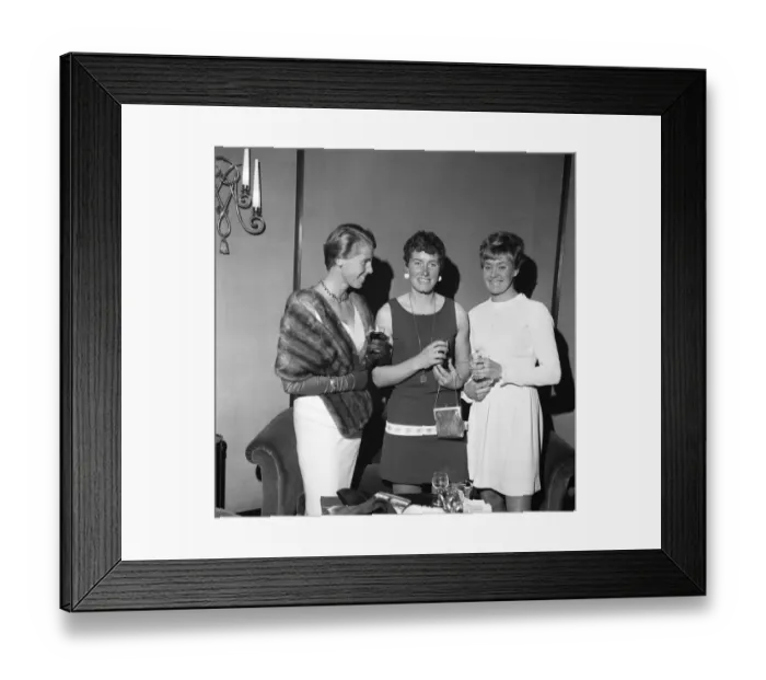 Framed Print : Beryl Burton (centre) named Top Sportswoman of the Year Framed Print : Beryl Burton (centre) named Top Sportswoman of the Year