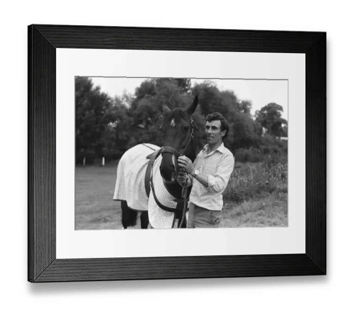 Framed Print : Paddy McMahon with Penwood Forge Mill at Penwood Stables, 31st July 1973