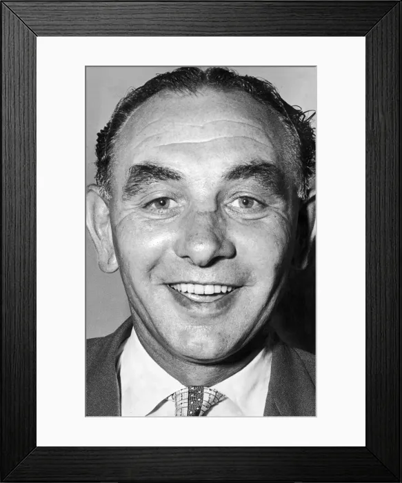 Framed Print : Former West Bromwich Albion footballer Billy Elliott, circa 1960