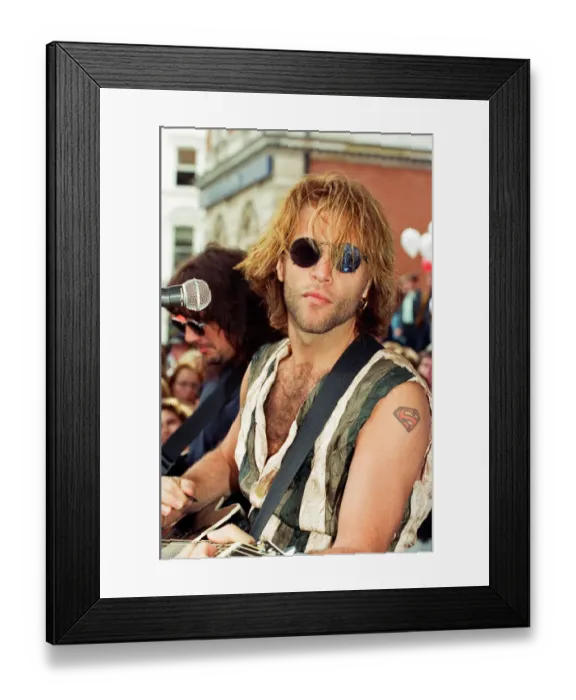 Framed Print : Jon Bon Jovi, lead singer of rock group Bon Jovi, busking in Covent Garden Framed Print : Jon Bon Jovi, lead singer of rock group Bon Jovi, busking in Covent Garden