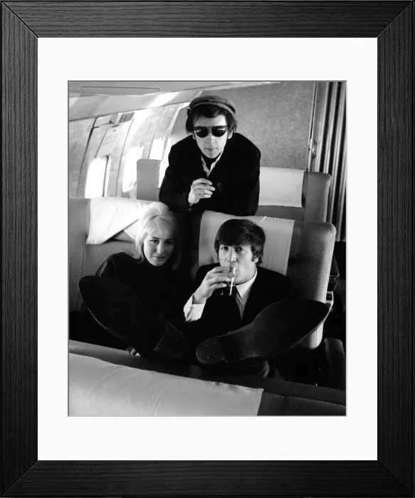 Framed Print : Pop Group The Beatles 7th February 1964. John Lennon, Cynthia Lennon & Recording manager Framed Print : Pop Group The Beatles 7th February 1964. John Lennon, Cynthia Lennon & Recording manager