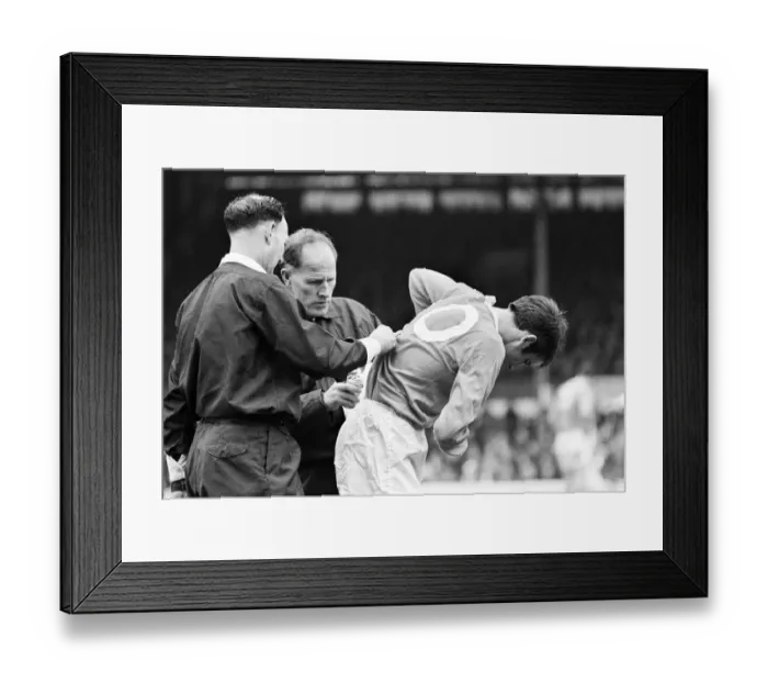 Framed Print : English League Division One match at Stamford Bridge. Chelsea 0 v Blackpool 2