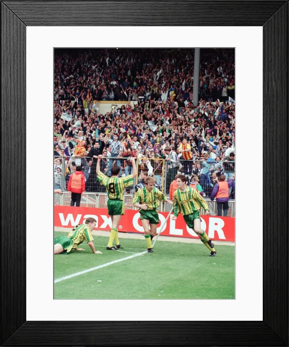 Framed Print : English League Division Two Play Off Final at Wembley Stadium Framed Print : English League Division Two Play Off Final at Wembley Stadium