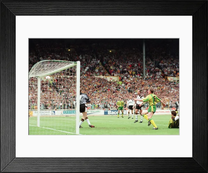 Framed Print : English League Division Two Play Off Final at Wembley Stadium Framed Print : English League Division Two Play Off Final at Wembley Stadium