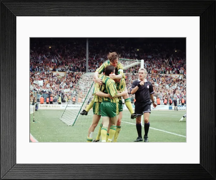 Framed Print : English League Division Two Play Off Final at Wembley Stadium Framed Print : English League Division Two Play Off Final at Wembley Stadium