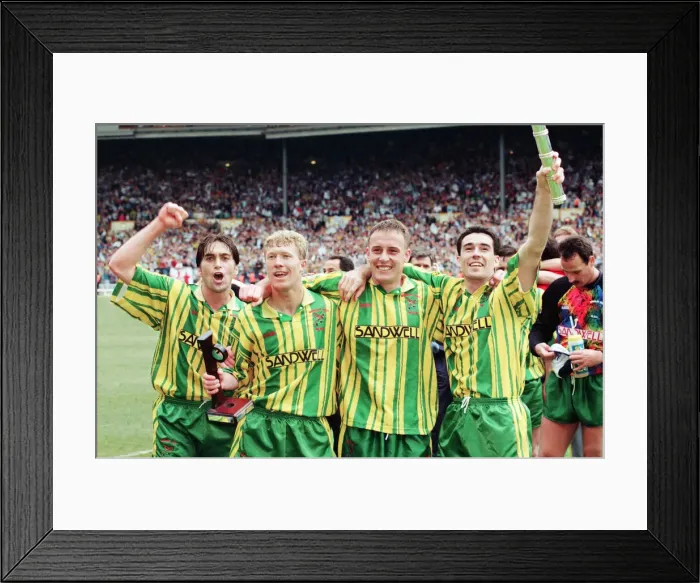 Framed Print : English League Division Two Play Off Final at Wembley Stadium
