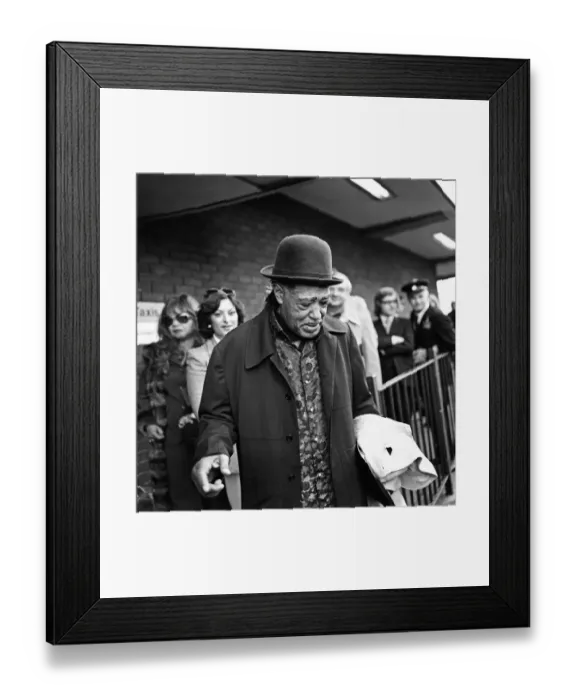 Framed Print : Duke Ellington arriving at Heathrow Airport from the States. he is here to play n a U