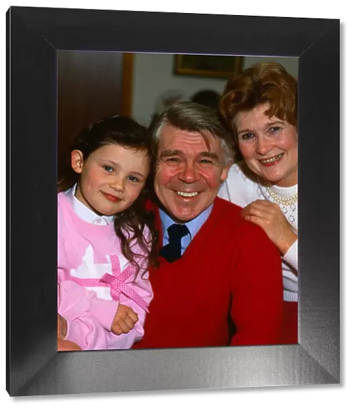 Andy Stewart singer December 1985 wih wife Sheila and daughter Magdalene