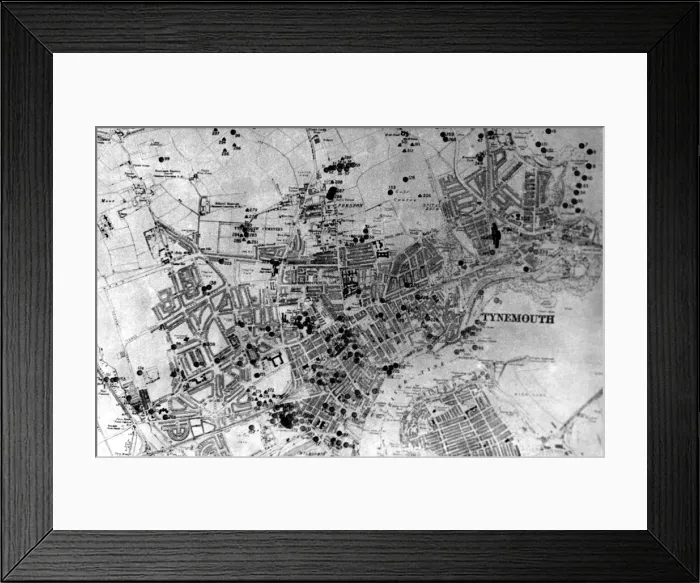 Framed Print : World War Two - Second World War - German air raids on the North East of England Framed Print : World War Two - Second World War - German air raids on the North East of England