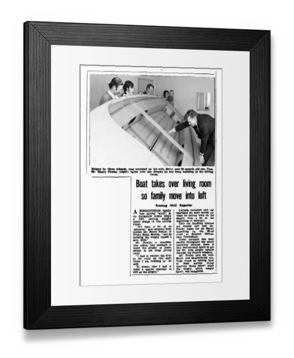 Framed Print : Helped by three friends and watched by his wife Betty and 20 month old son Tom