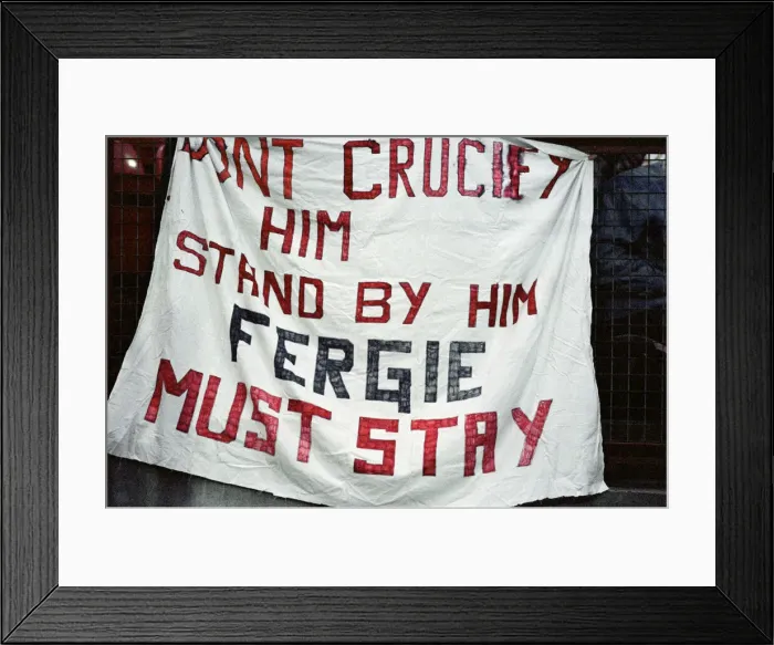 Framed Print : 1990 FA Cup Third Round match at The City Ground. Nottingham Forest 0 v Manchester Framed Print : 1990 FA Cup Third Round match at The City Ground. Nottingham Forest 0 v Manchester