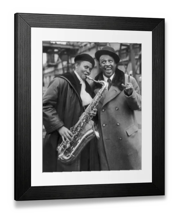 Framed Print : Lionel Hampton with Musician Elsie Smith 22nd October 1956 Framed Print : Lionel Hampton with Musician Elsie Smith 22nd October 1956