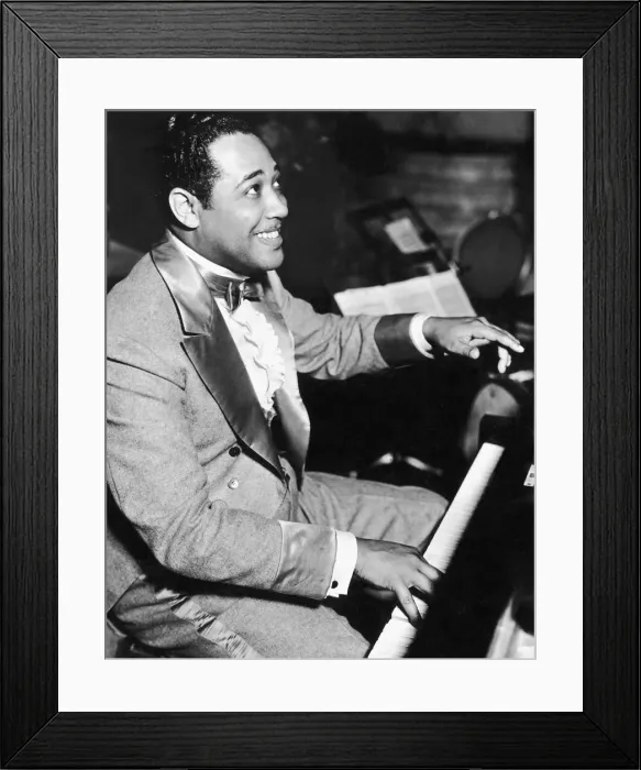 Framed Print : Duke Ellington sits at a Piano. 14th October 1935 Framed Print : Duke Ellington sits at a Piano. 14th October 1935