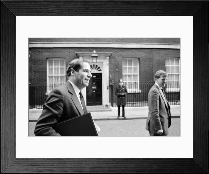 Framed Print : Trade and Industry Secretary Leon Brittan leaving Downing Street after a Cabinet meeting Framed Print : Trade and Industry Secretary Leon Brittan leaving Downing Street after a Cabinet meeting