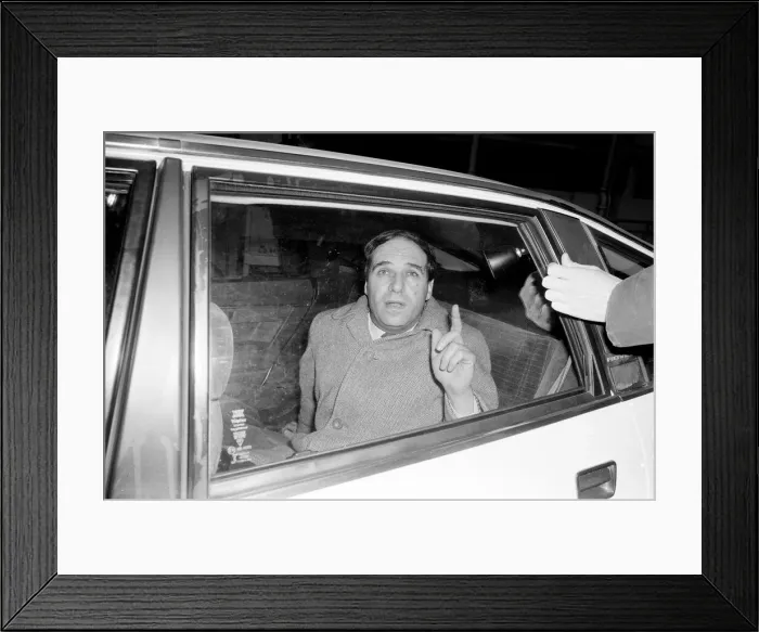 Framed Print : Trade and Industry Secretary Leon Brittan arrives at Kings Cross Station in the back of