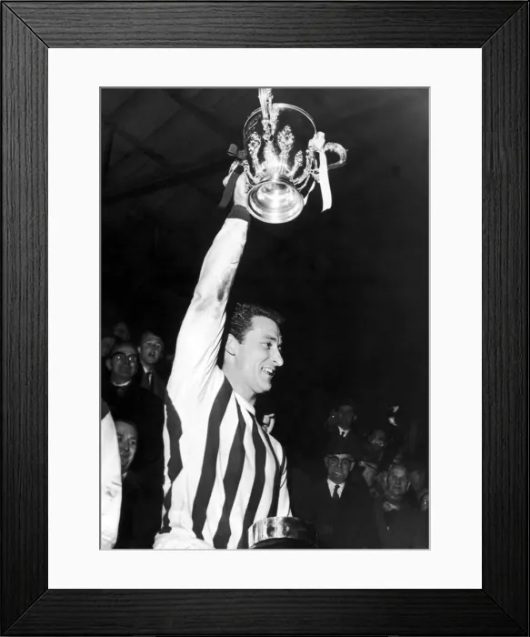 Framed Print : League Cup Final Second Leg match at the Hawthorns. West Bromwich Albion 4 v West Framed Print : League Cup Final Second Leg match at the Hawthorns. West Bromwich Albion 4 v West