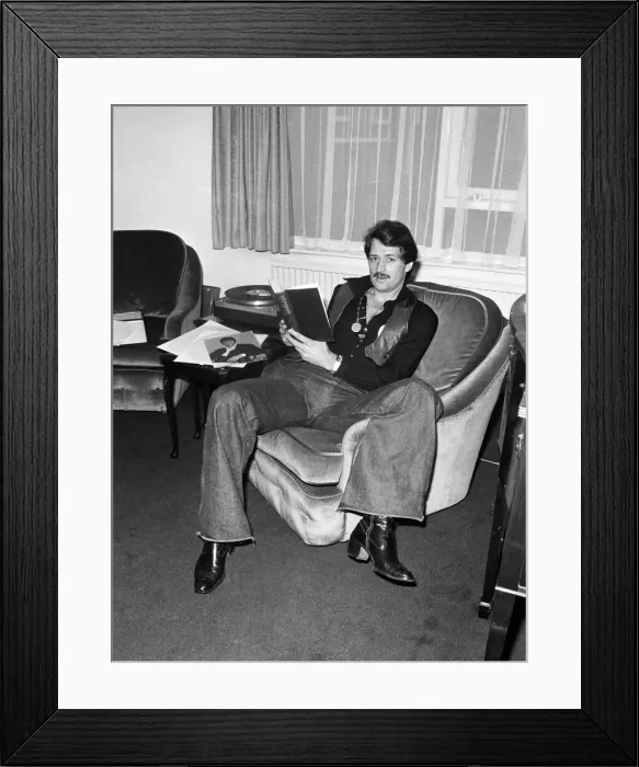 Framed Print : Frank Worthington Leicester and England footballer seen here at his Leicester flat Framed Print : Frank Worthington Leicester and England footballer seen here at his Leicester flat