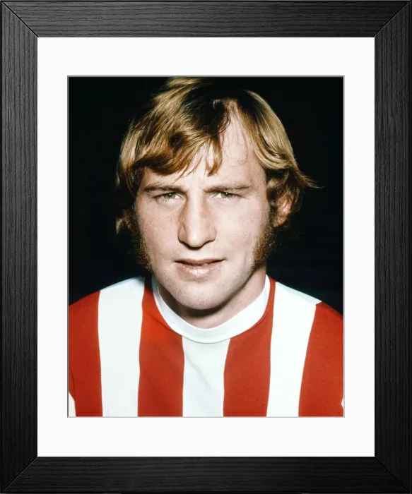 Framed Print : Stoke City footballer Denis Smith. July 1972 Framed Print : Stoke City footballer Denis Smith. July 1972